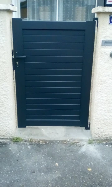 Portillon à Landes